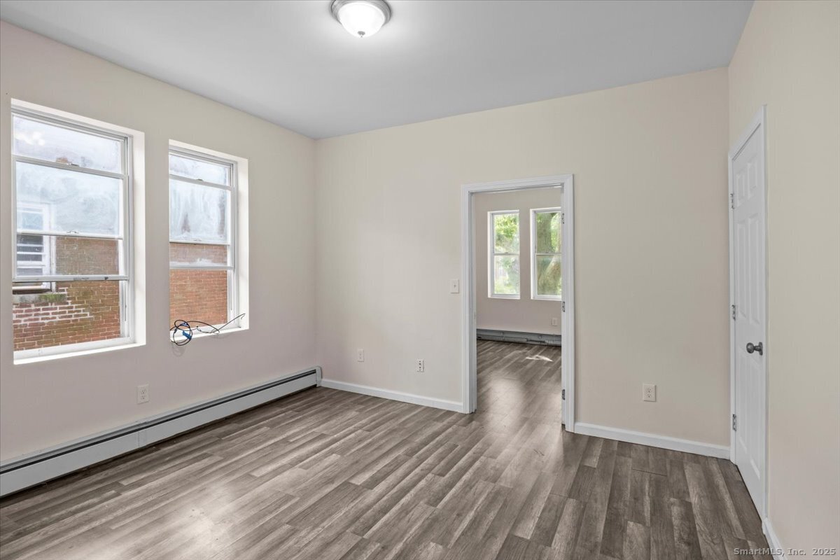 204 Magnolia Street, Unit 3S Hartford, CT 06112 - Photo 11 of 21