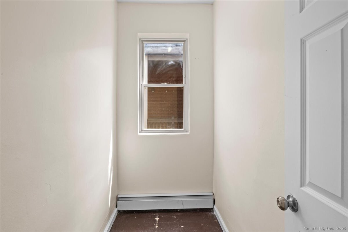 204 Magnolia Street, Unit 3S Hartford, CT 06112 - Photo 14 of 21