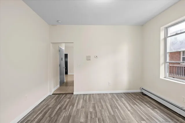 $1,800 | 204 Magnolia Street, Unit 3S, Hartford, CT 06112