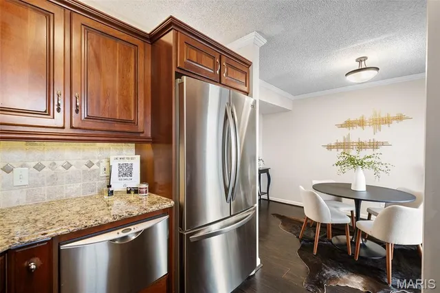 $188,000 | 1530 Swallow Drive, Brentwood, MO 63144