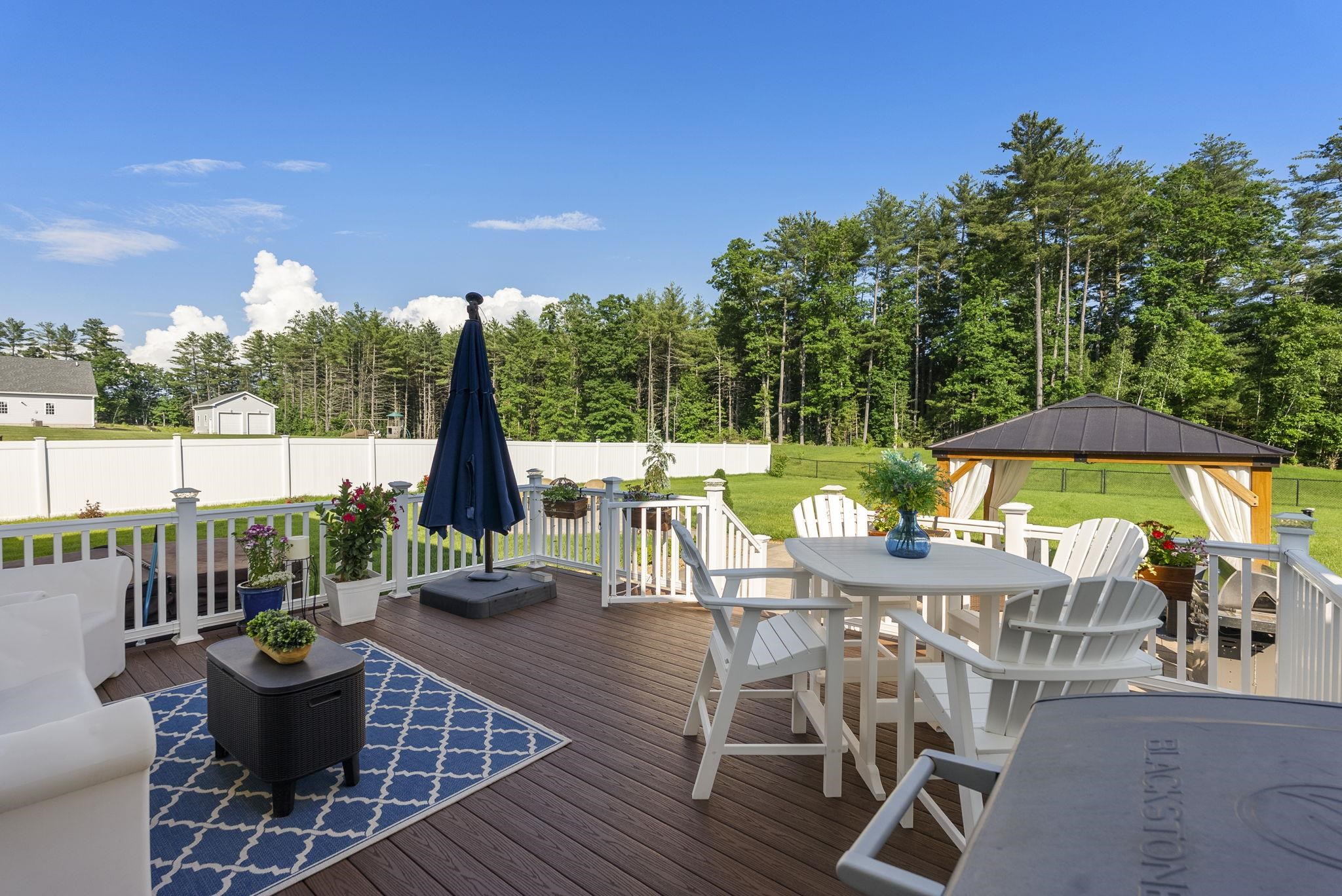 152 South Road Londonderry, NH 03053 - Photo 48 of 60