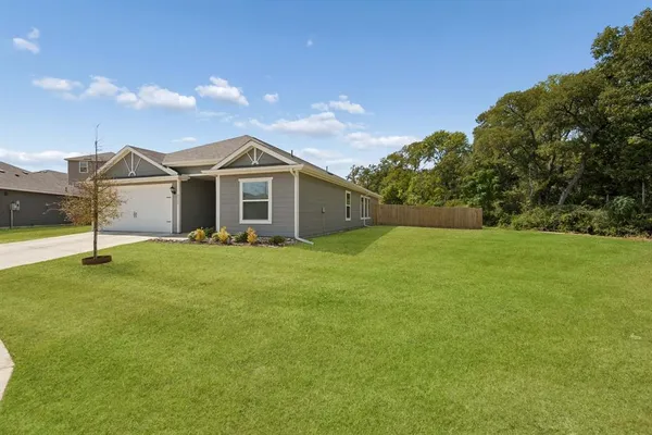 $2,475 | 6307 Rain Lily Drive, Dallas, TX 75241