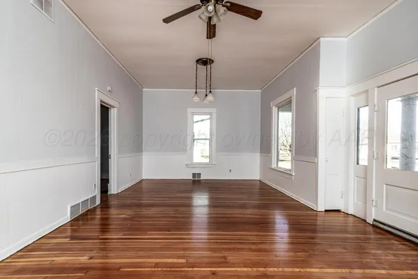 $2,000 | 2608 8th Avenue, Canyon, TX 79015