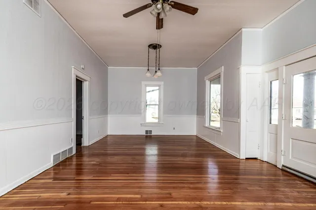 $2,300 | 2608 8th Avenue, Canyon, TX 79015