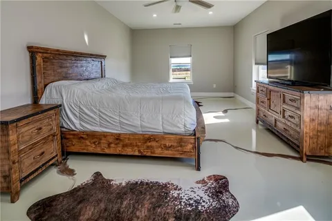 $799,000 | 34536 West 231st Street, Edgerton, KS 66021