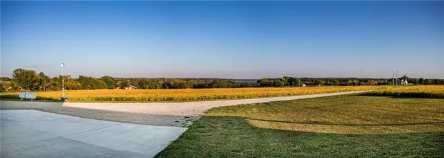 $850,000 | 34536 West 231st Street, Edgerton, KS 66021