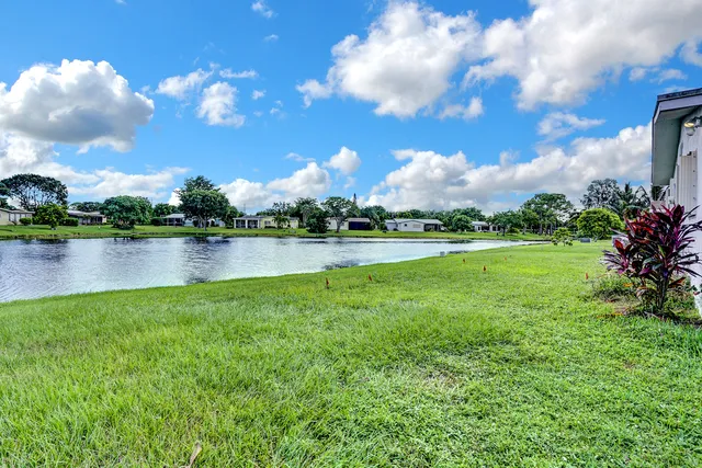 $2,950 | 14608 Country Side Lane, Delray Beach, FL 33484