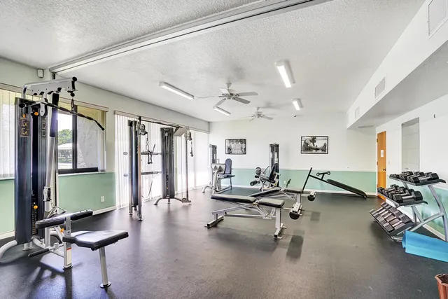 $2,950 | 14608 Country Side Lane, Delray Beach, FL 33484