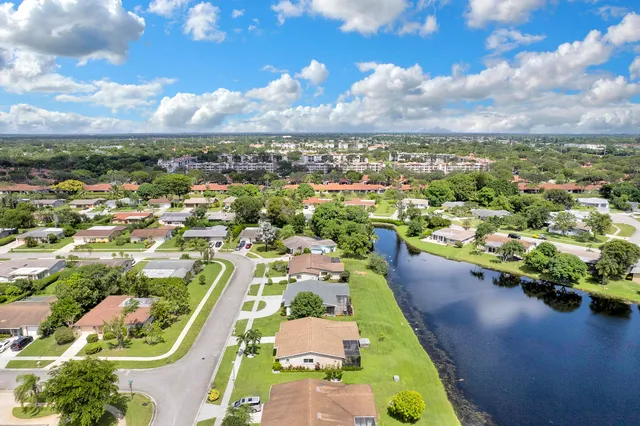 $2,950 | 14608 Country Side Lane, Delray Beach, FL 33484