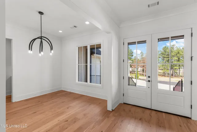 $899,900 | 111 Eastwick Drive, Madison, MS 39110