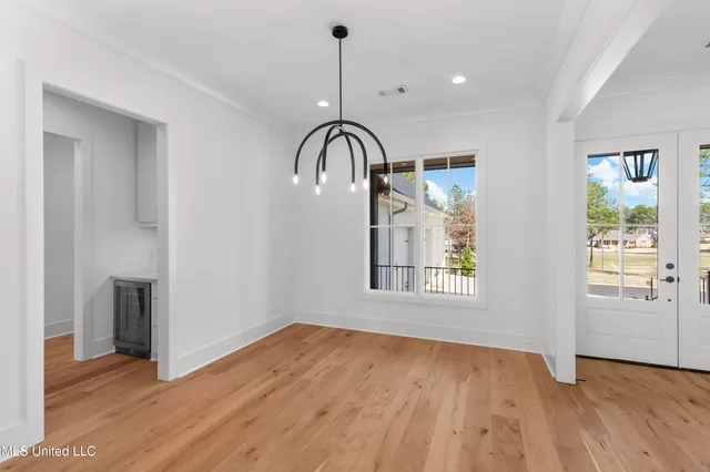 $899,900 | 111 Eastwick Drive, Madison, MS 39110