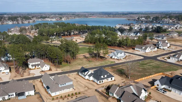 $899,900 | 111 Eastwick Drive, Madison, MS 39110