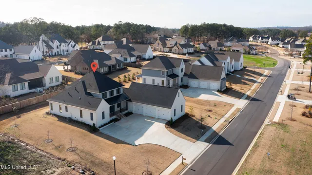 $899,900 | 111 Eastwick Drive, Madison, MS 39110