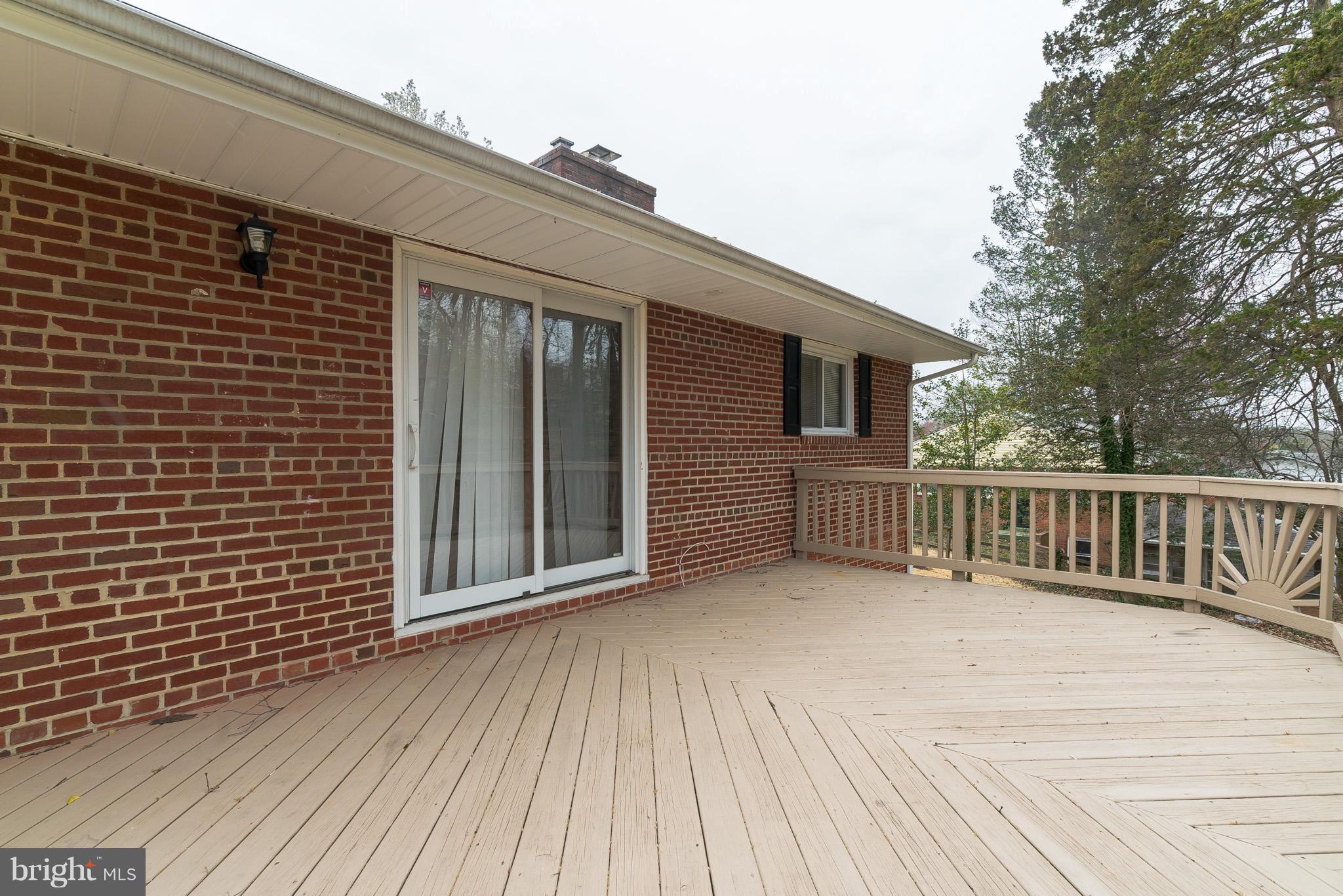 4812 Henderson Road Temple Hills, MD 20748 - Photo 17 of 30 Exterior (General)