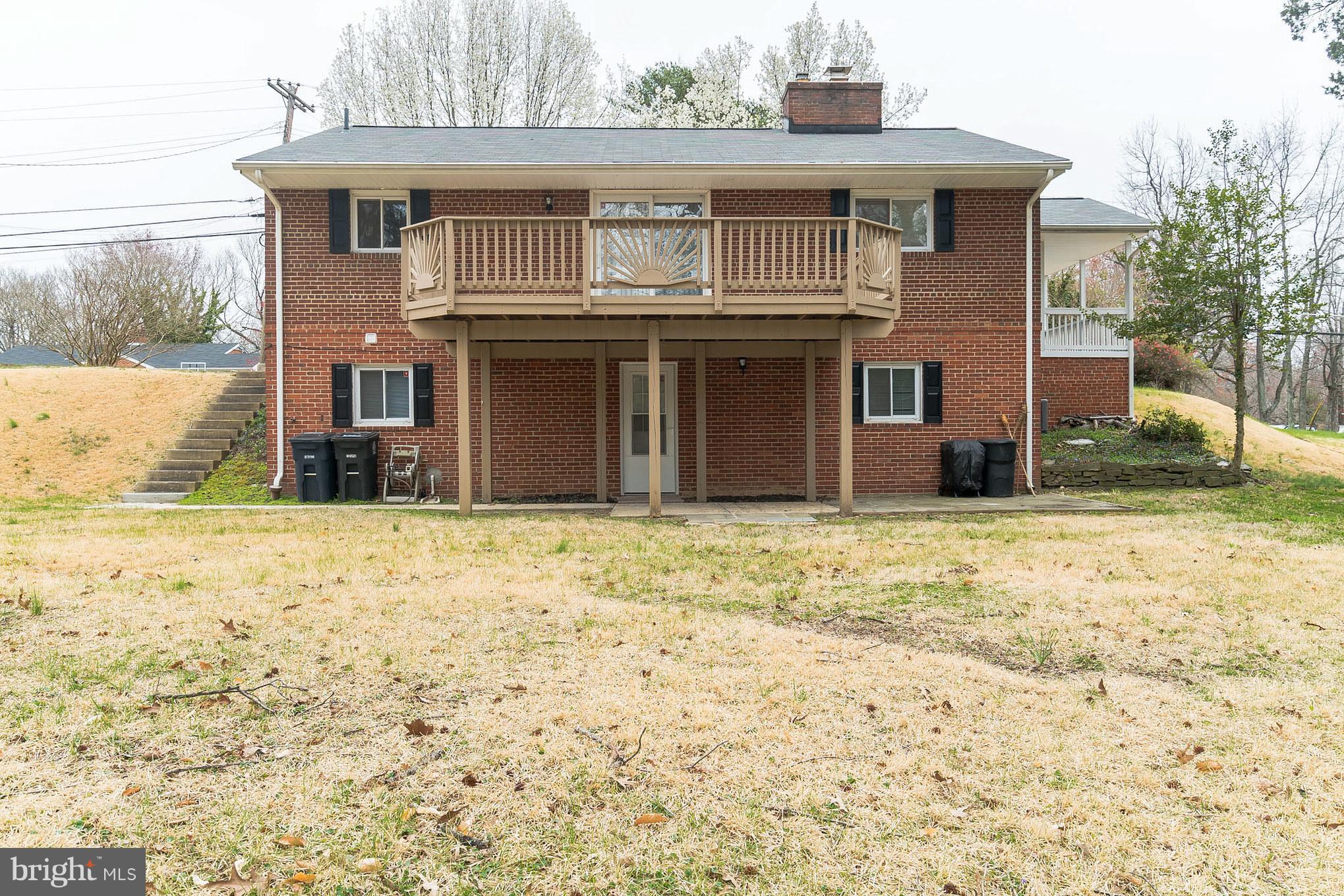 4812 Henderson Road Temple Hills, MD 20748 - Photo 27 of 30 Exterior (Rear)
