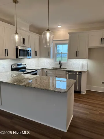 $344,000 | 147 Conover Road, La Grange, NC 28551