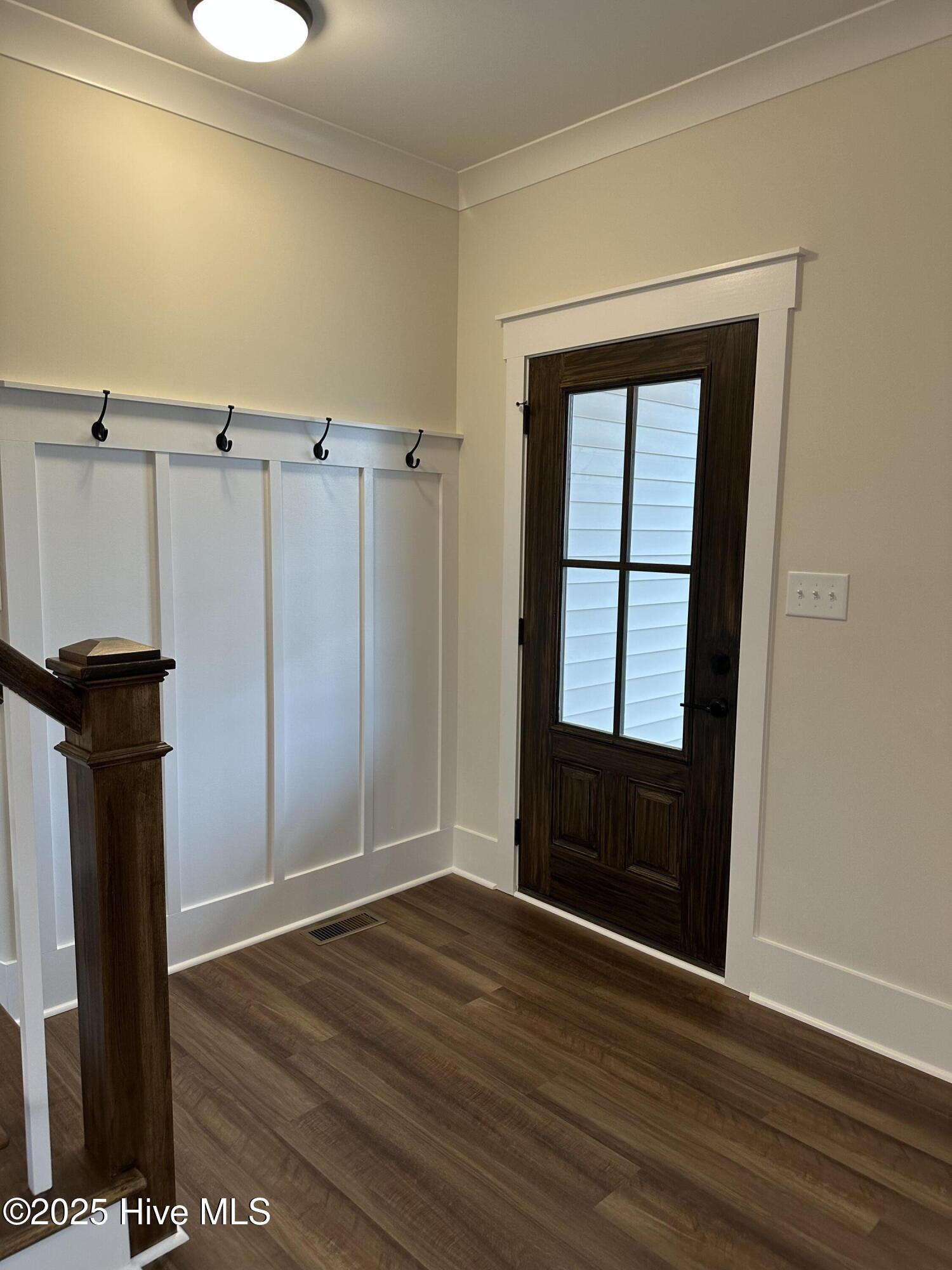 147 Conover Road La Grange, NC 28551 - Photo 5 of 34 Front entry foyer, board & batten wainscot