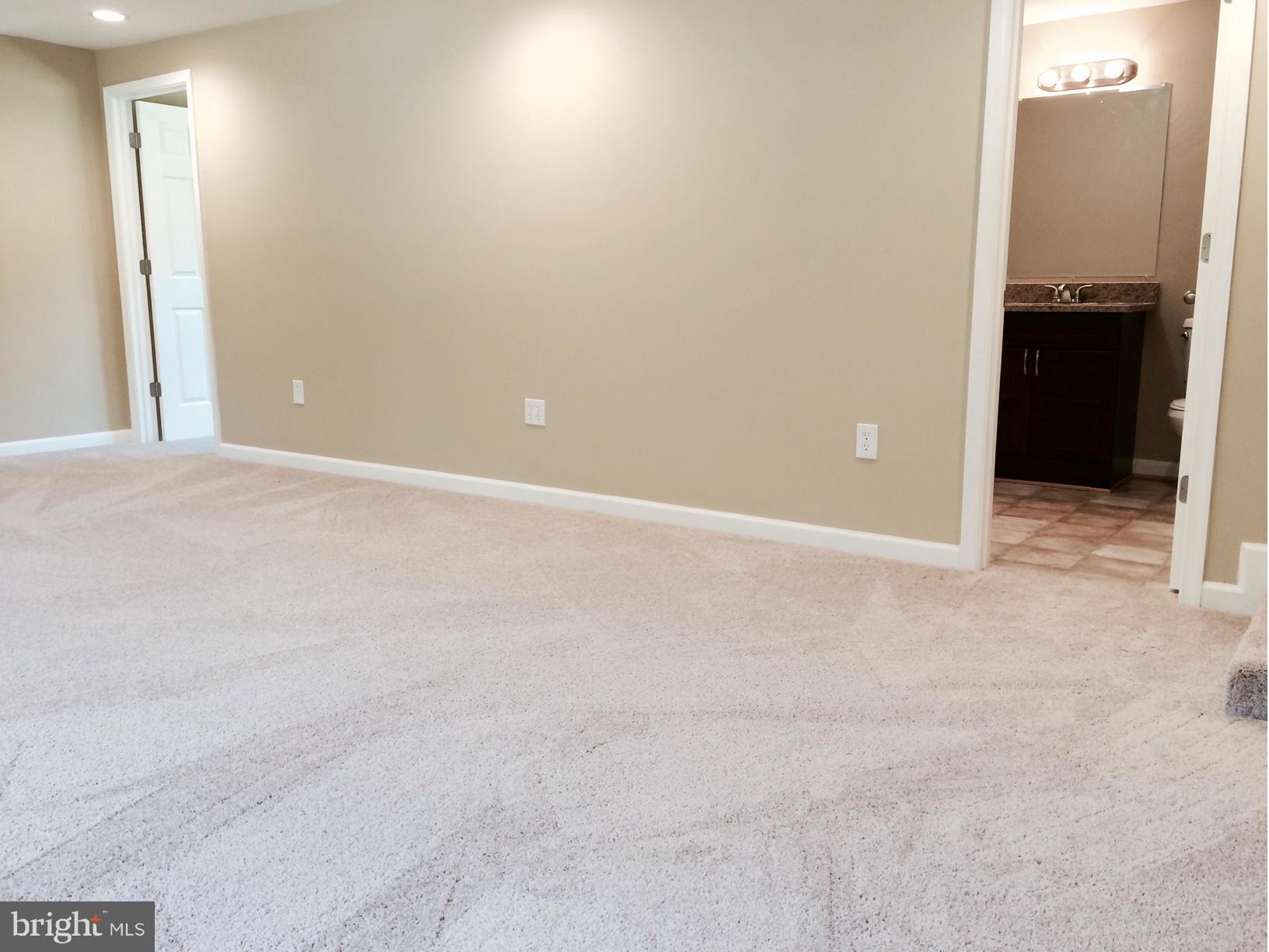 9866 Red Hill Road Spotsylvania, VA 22553 - Photo 9 of 23 Bedroom (Master)