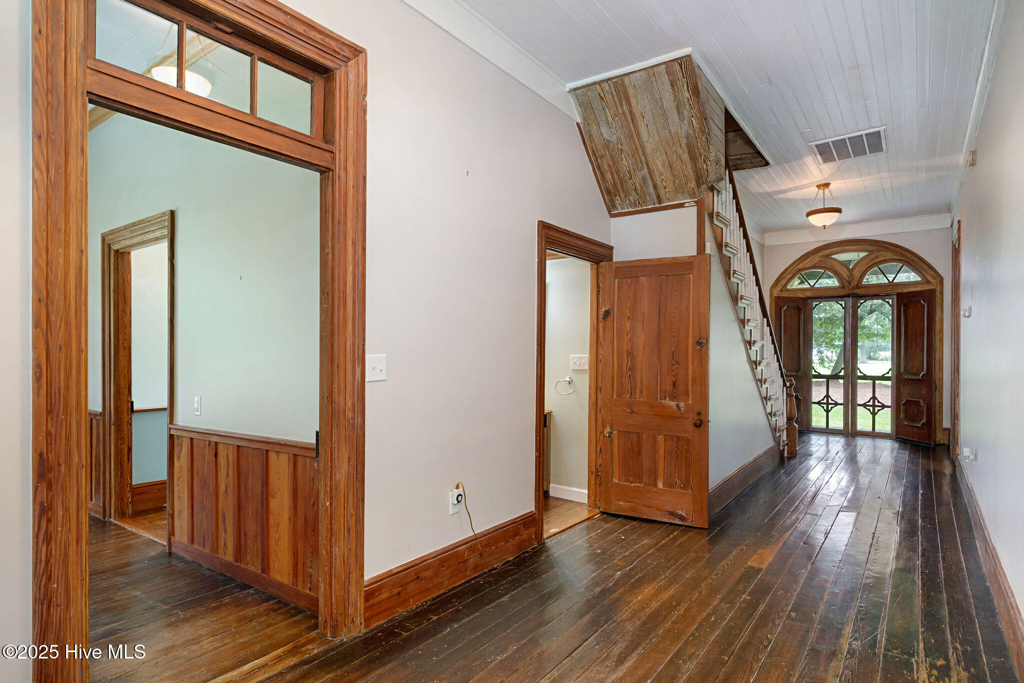 393 Moltonville Road Clinton, NC 28328 - Photo 10 of 46 393moltonvillerd11