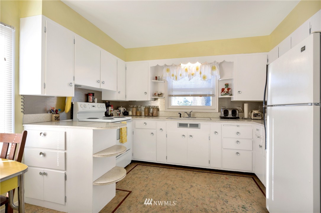 344 First Street Sumas, WA 98295 - Photo 14 of 25 Gallery Image 14