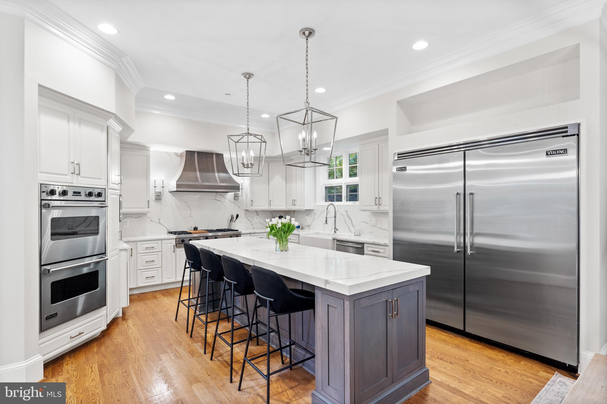 7500 Nevis Road Bethesda, MD 20817 - Photo 12 of 50 Viking appliance to enhance functionality