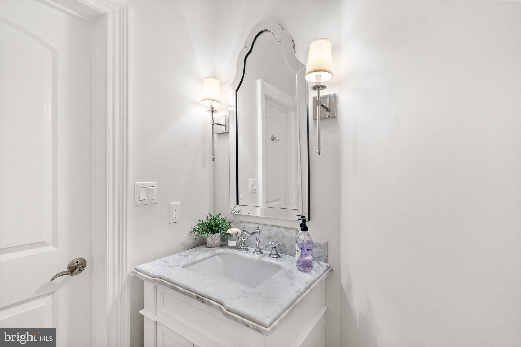 7500 Nevis Road Bethesda, MD 20817 - Photo 20 of 50 Boutique main level powder room