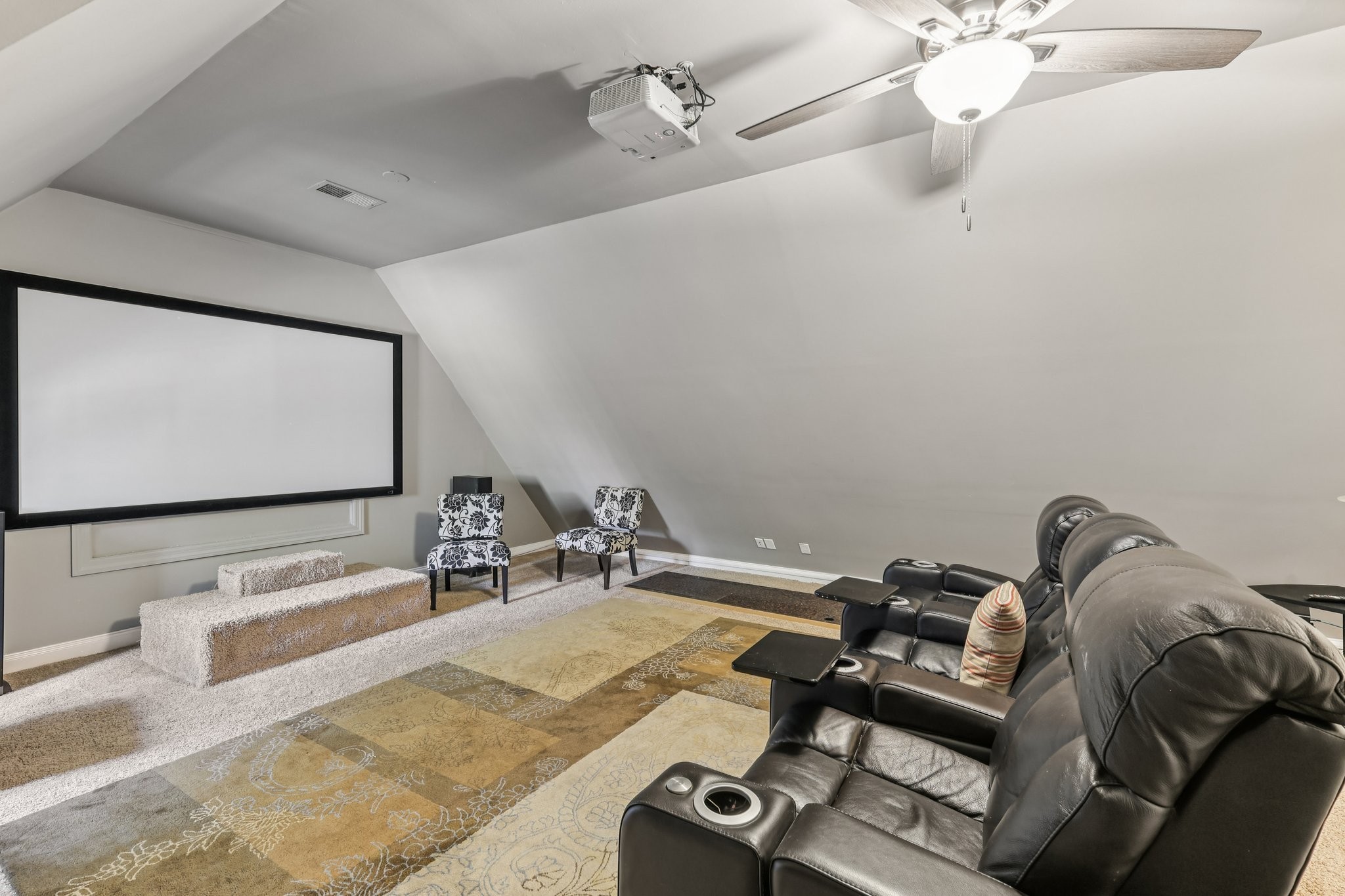 1556 A Berea Church Road Lebanon, TN 37087 - Photo 45 of 66 a room with gym equipment and a flat screen tv