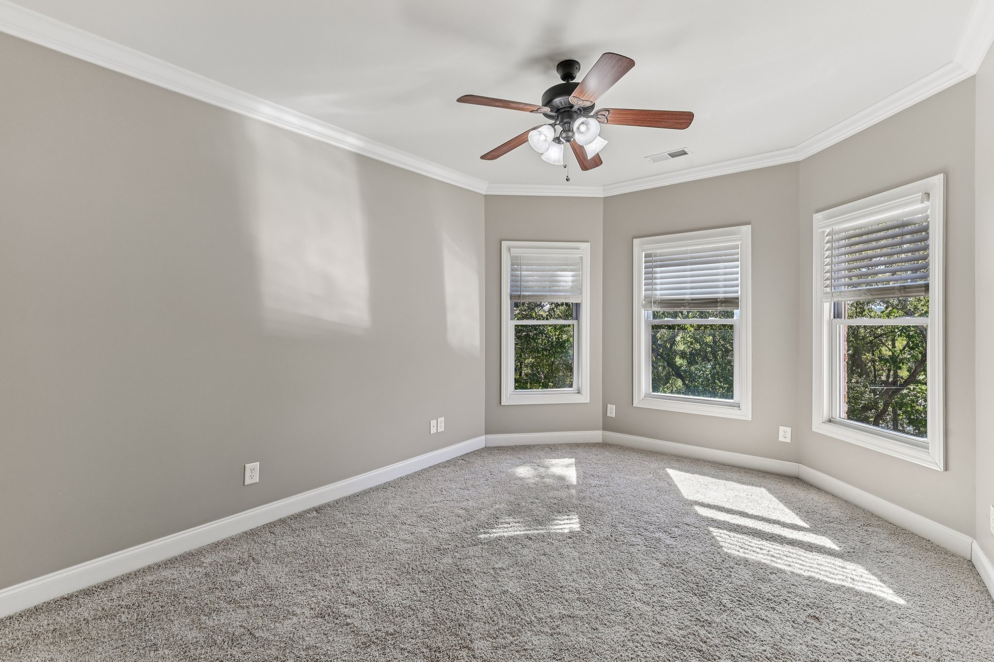 1556 A Berea Church Road Lebanon, TN 37087 - Photo 47 of 66 a view of an empty room with a window
