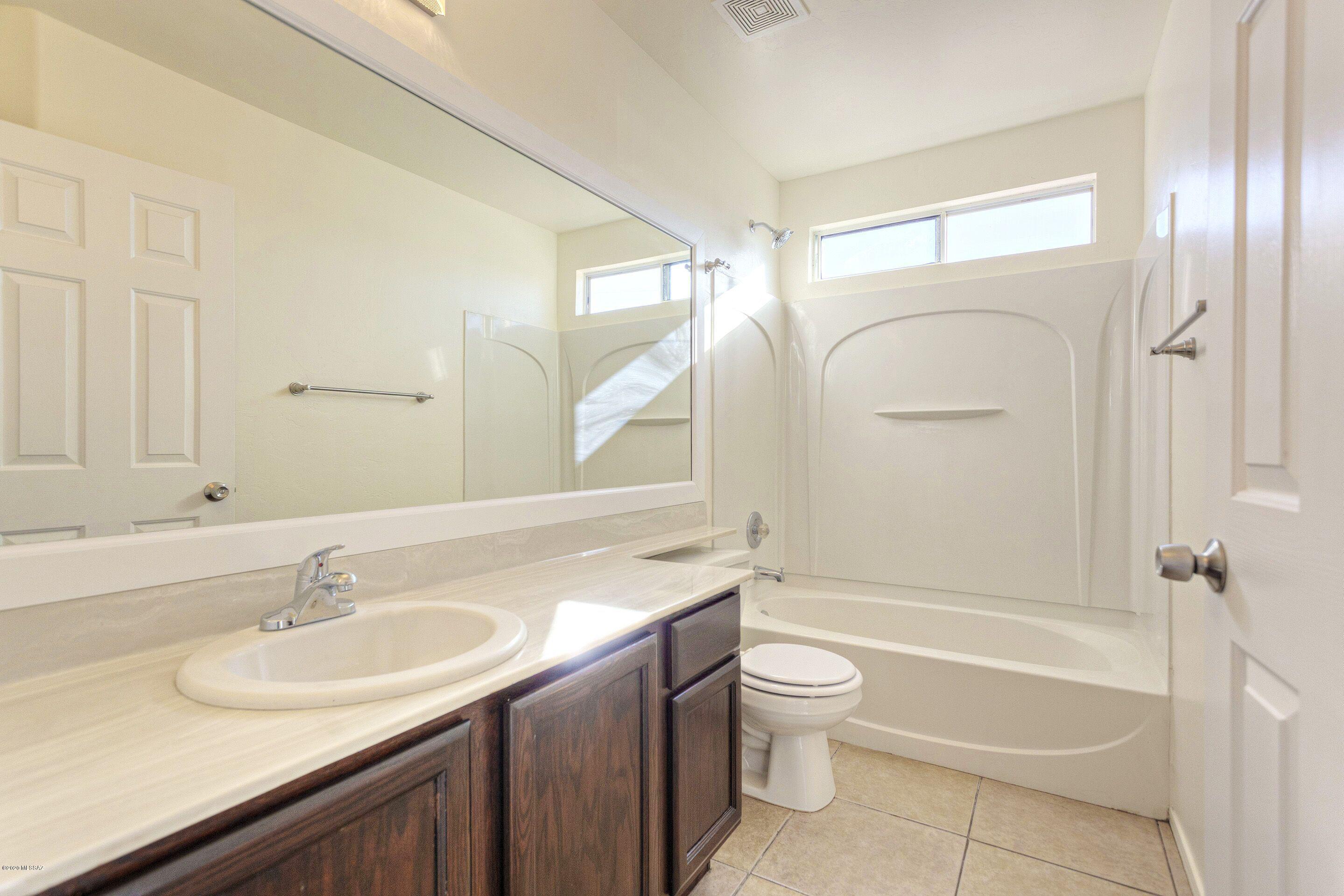 90 Mill Court, Unit CORTE Rio Rico, AZ 85648 - Photo 14 of 22