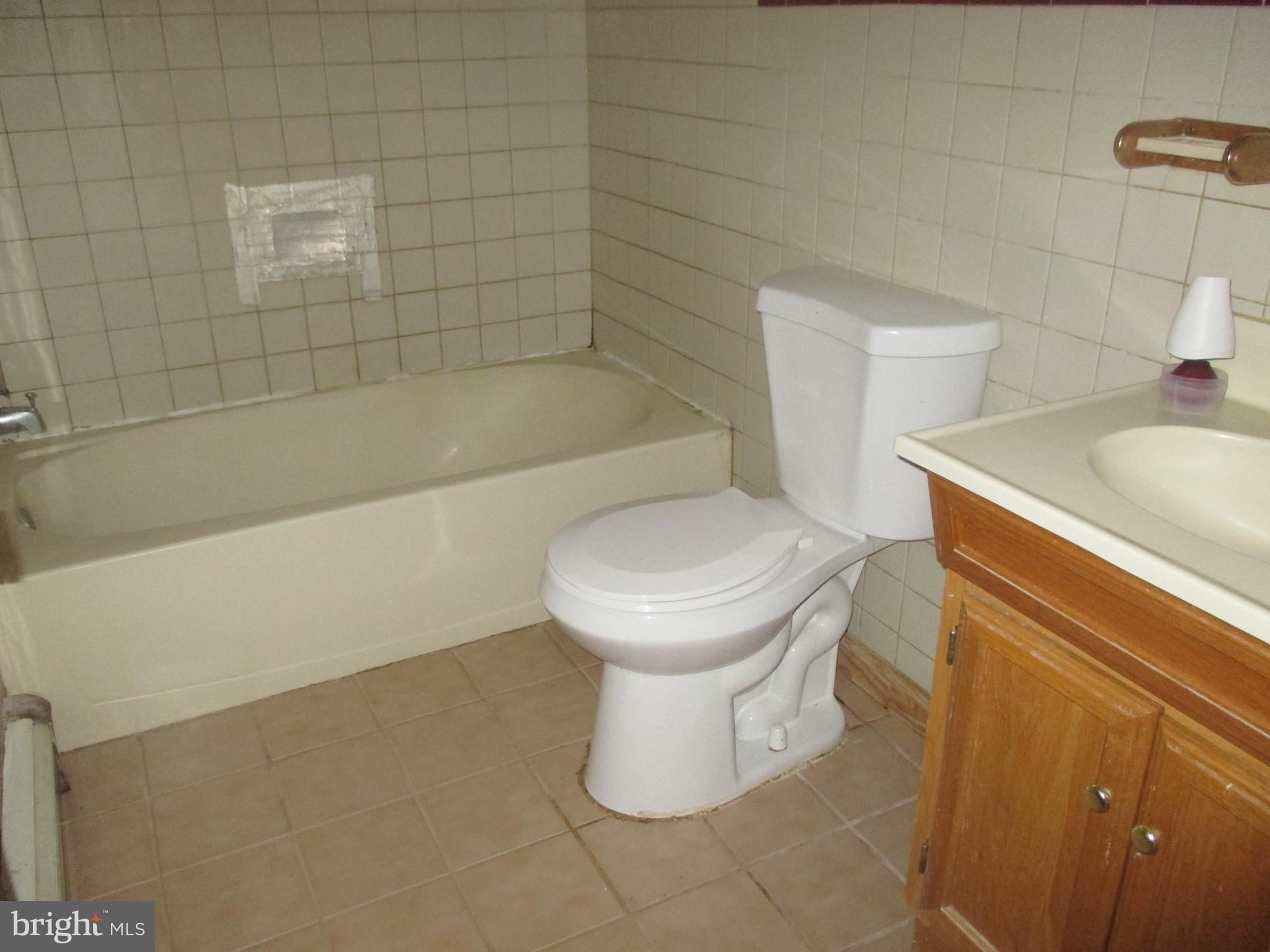3838 Lea Road Delaplane, VA 20144 - Photo 4 of 10 Bath