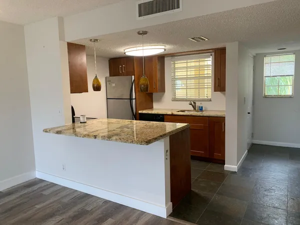$280,000 | 6315 La Costa Drive, Unit E, Boca Raton, FL 33433