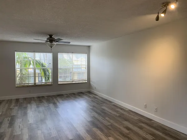 $280,000 | 6315 La Costa Drive, Unit E, Boca Raton, FL 33433