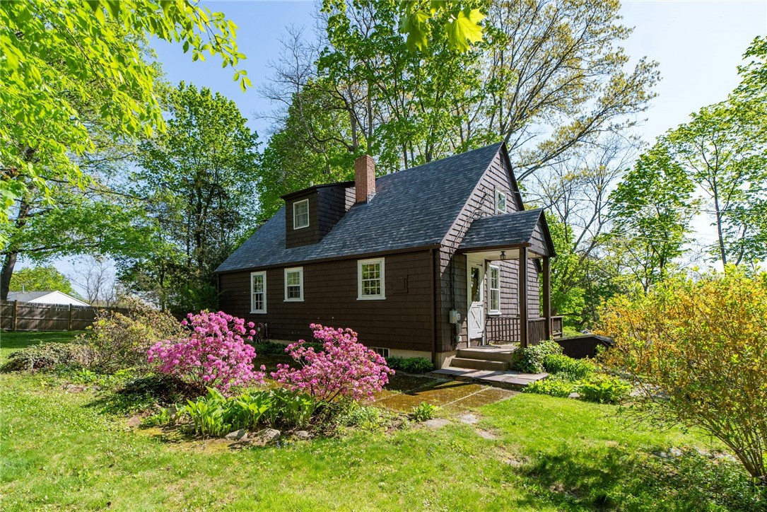 43 Cowesett Road Warwick, RI 02886 - Photo 4 of 41
