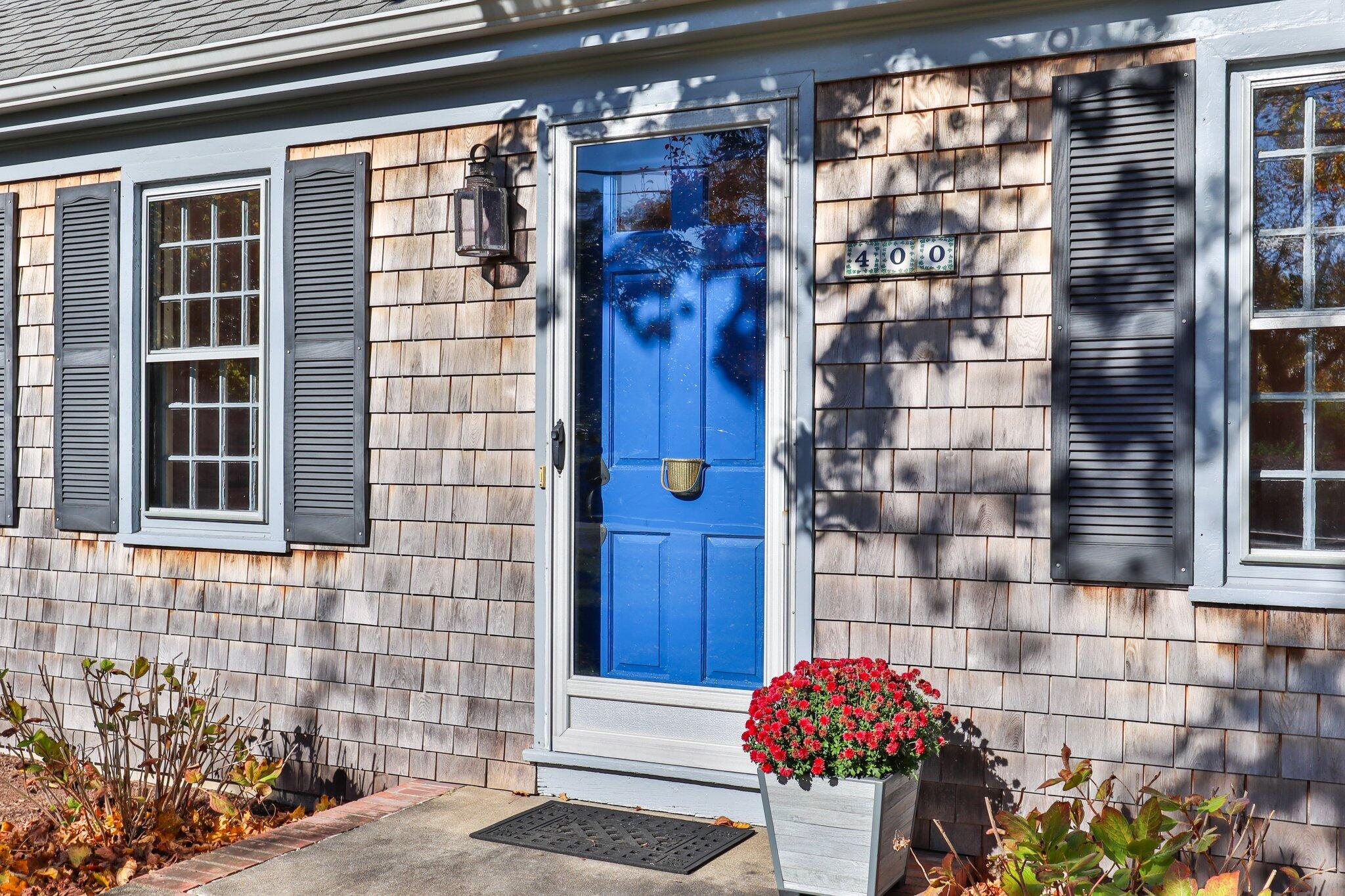 400 Lower County Road Harwich Port, MA 02646 - Photo 4 of 49 a front view of a house