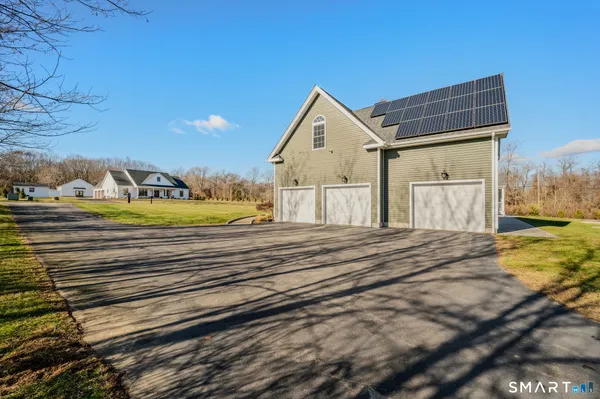 $1,075,000 | 2 Syleo Lane, Salem, CT 06420
