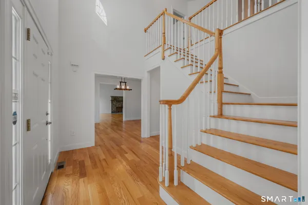 $1,075,000 | 2 Syleo Lane, Salem, CT 06420