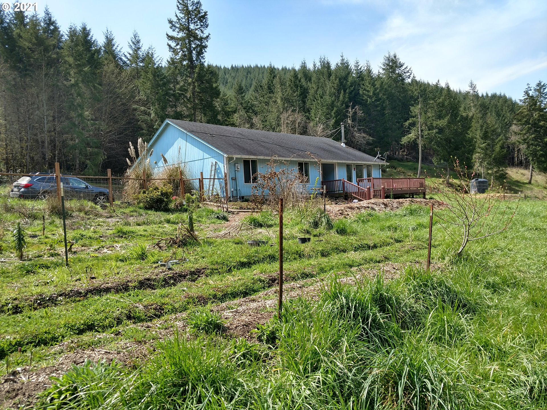 2747 Cox Road Yoncalla, OR 97499 - Photo 1 of 23
