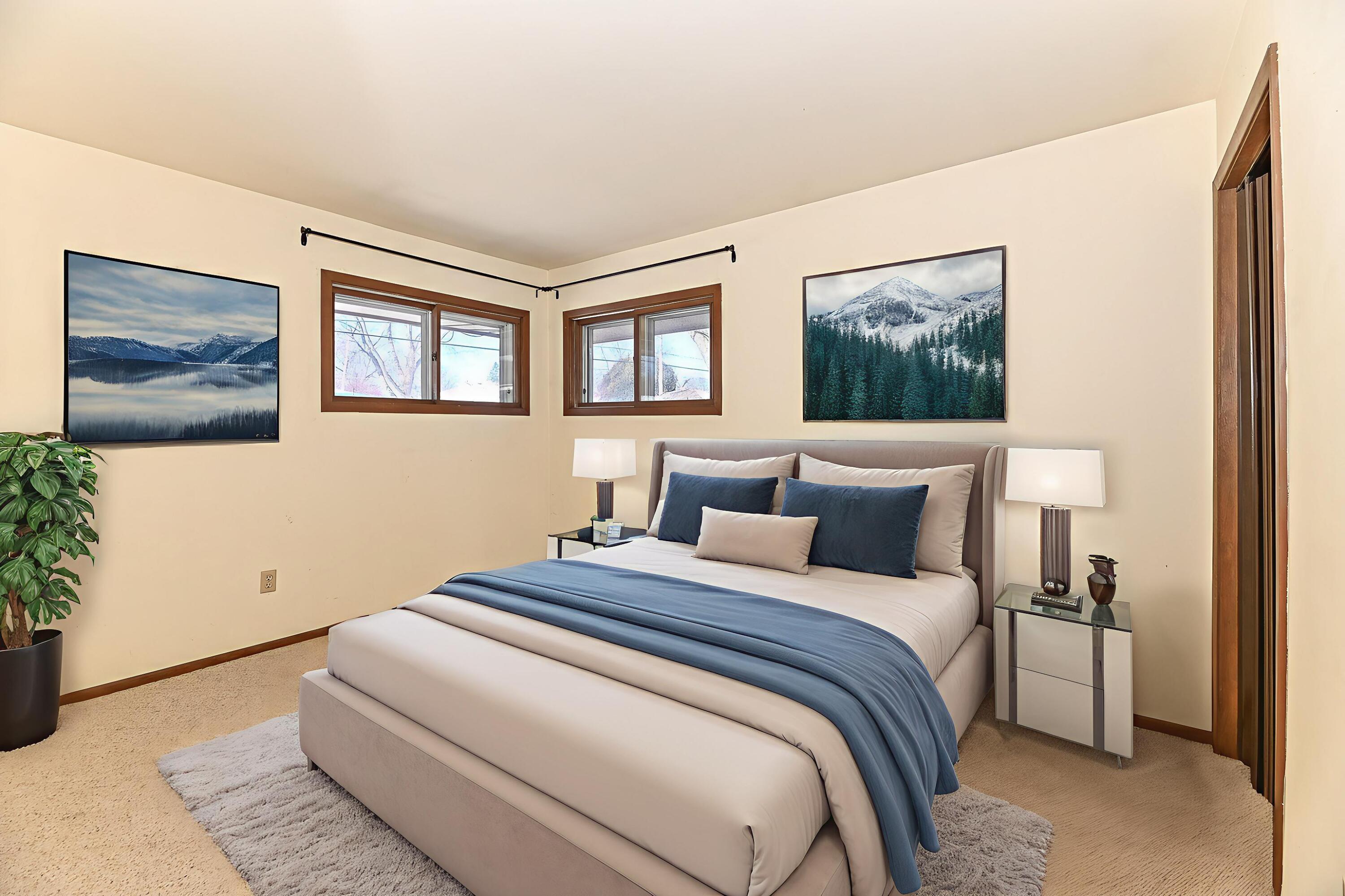 3769 South 84th Street Milwaukee, WI 53228 - Photo 15 of 37 Primary Bedroom