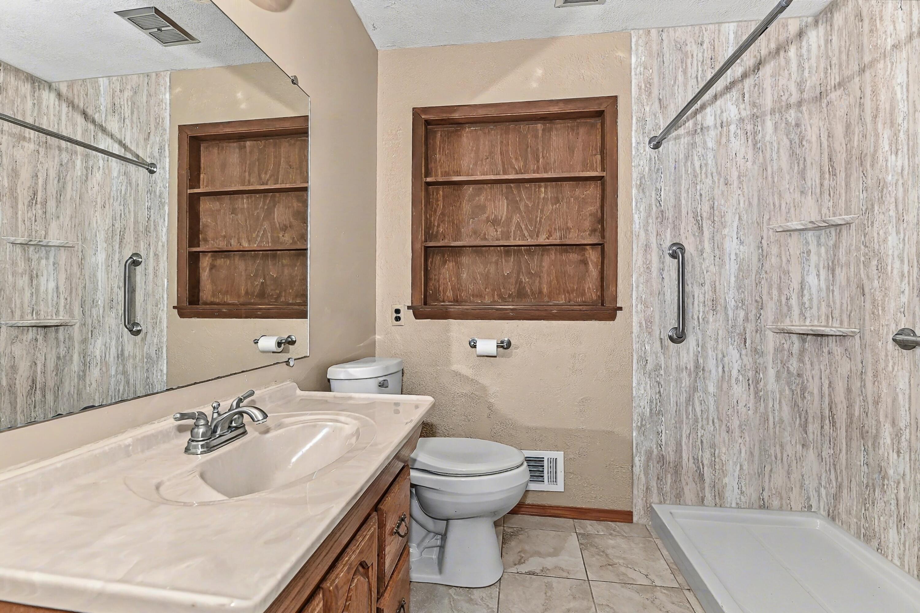3769 South 84th Street Milwaukee, WI 53228 - Photo 24 of 37 Main Bathroom