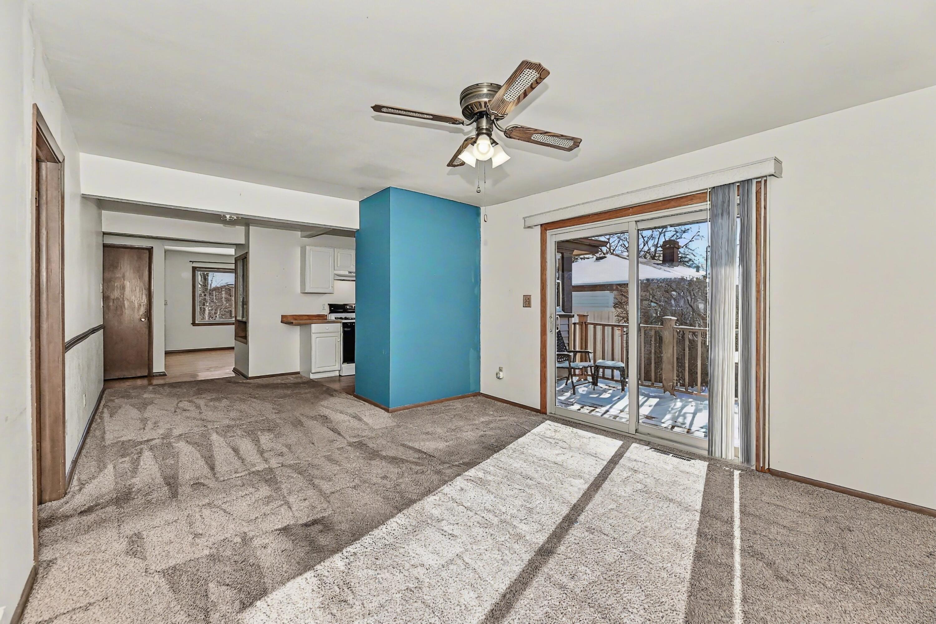 3769 South 84th Street Milwaukee, WI 53228 - Photo 9 of 37 Family Room