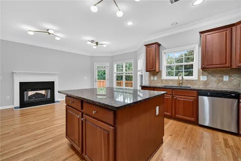 $875,000 | 5365 Plymouth Place, Alpharetta, GA 30005