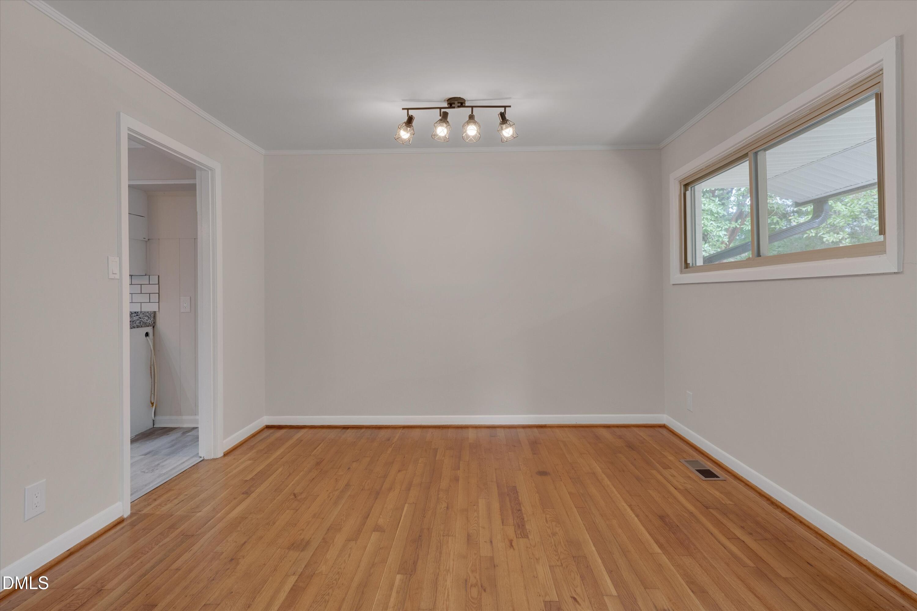 717 Crosby Road Durham, NC 27704 - Photo 10 of 40