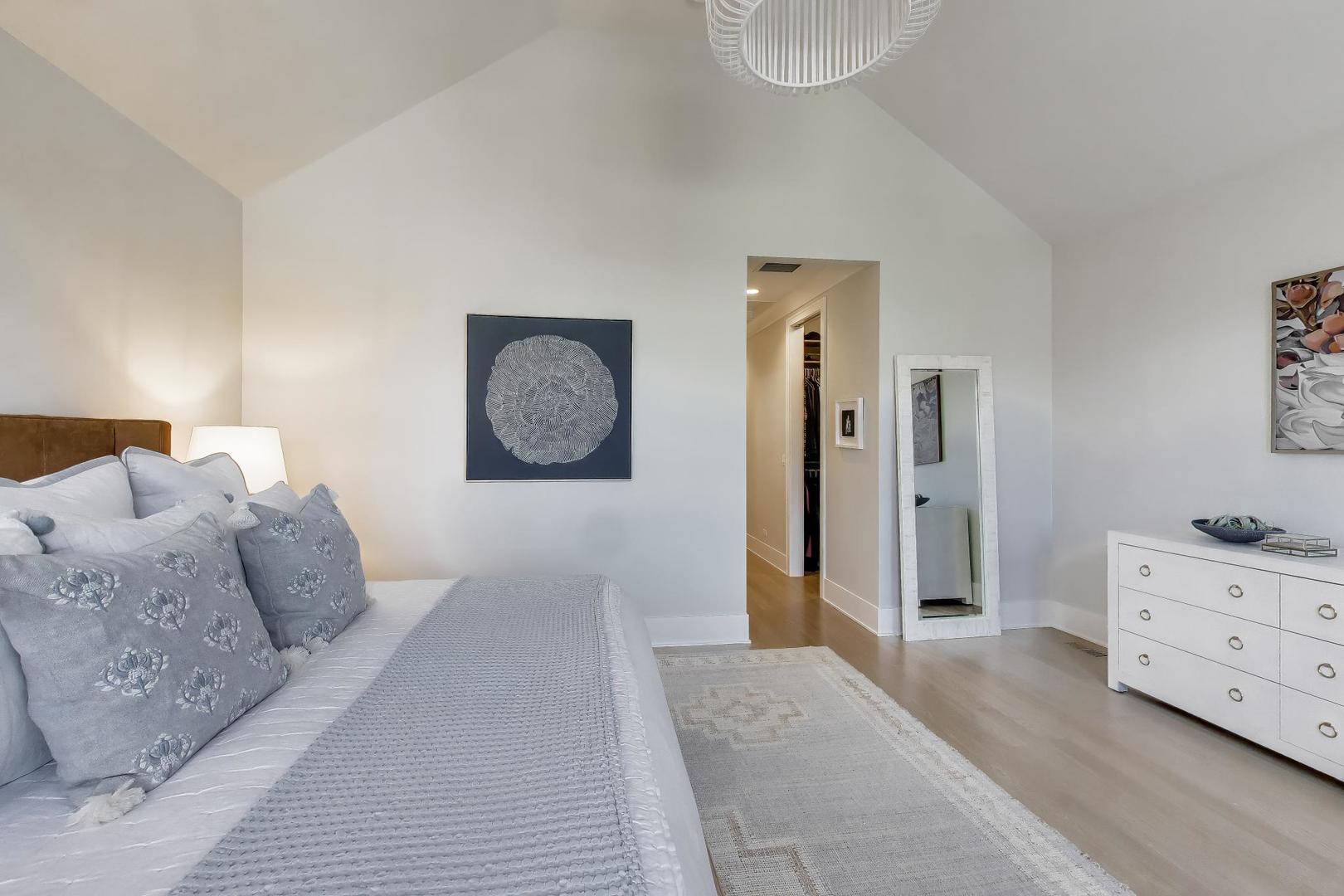 1728 West School Street Chicago, IL 60657 - Photo 22 of 55