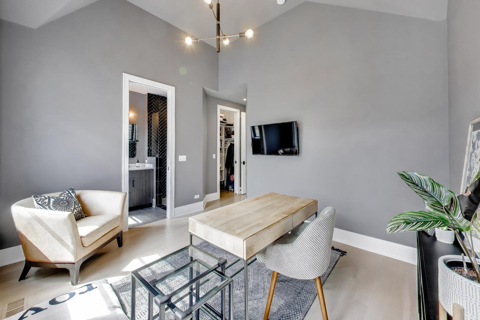 1728 West School Street Chicago, IL 60657 - Photo 28 of 55