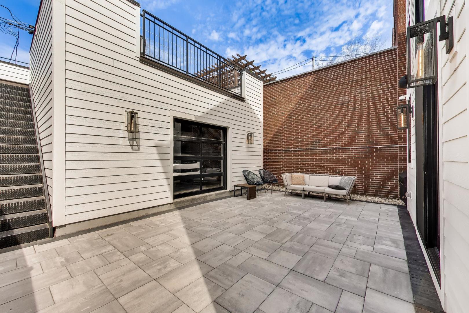 1728 West School Street Chicago, IL 60657 - Photo 45 of 55