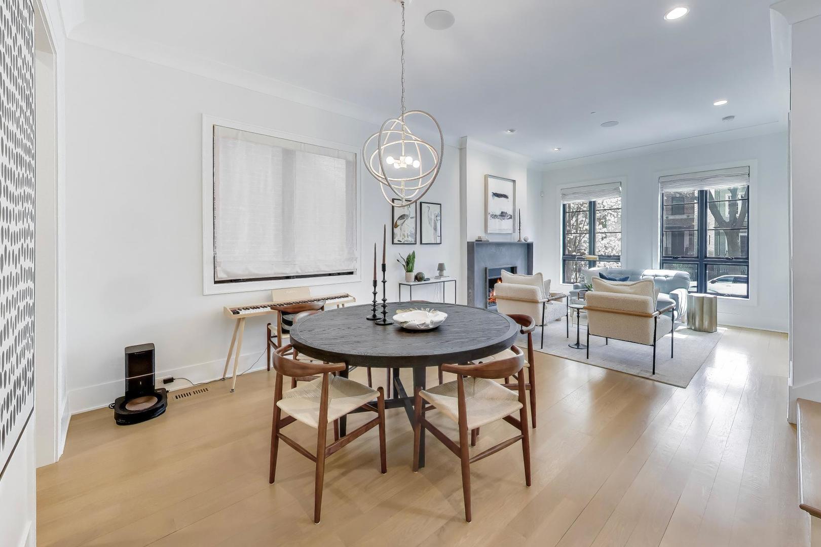 1728 West School Street Chicago, IL 60657 - Photo 6 of 55