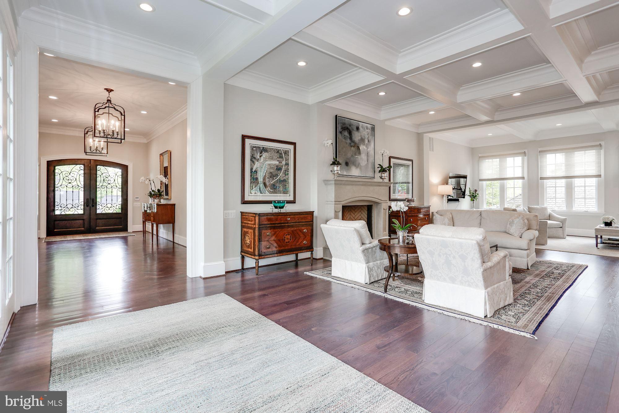 4805 Rock Spring Road Arlington, VA 22207 - Photo 12 of 66