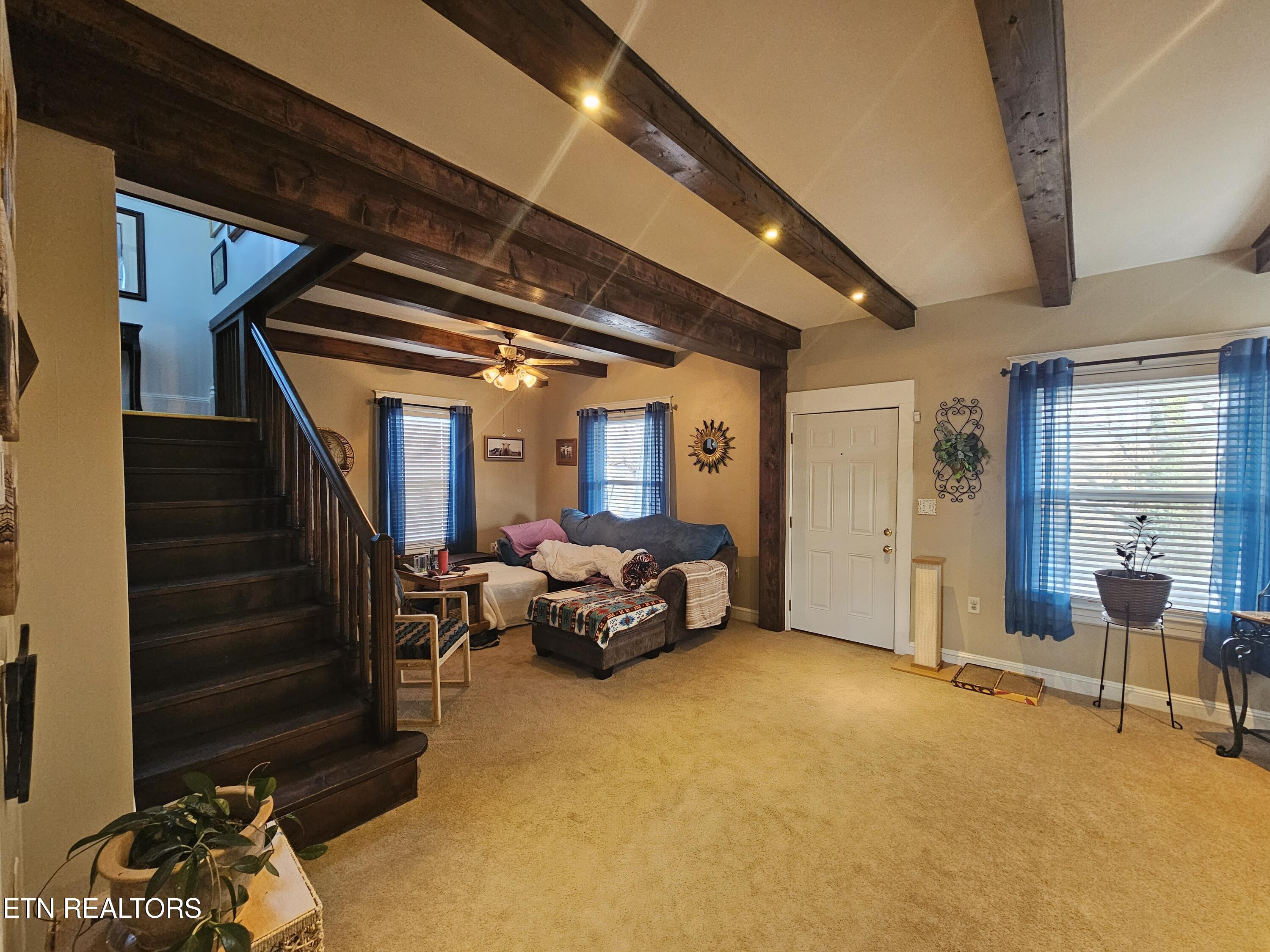103 Leafwood Road Middlesboro, KY 40965 - Photo 9 of 27 20260115_153615