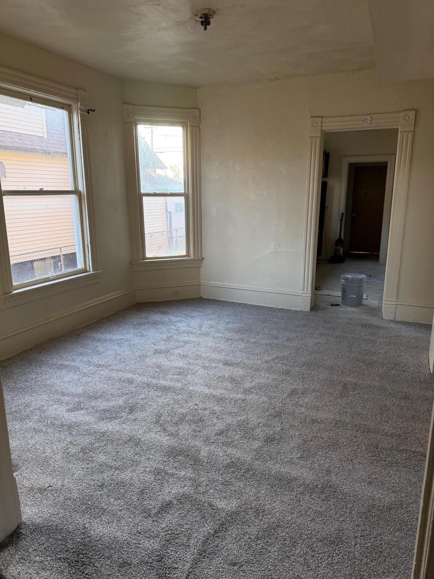 1636 South Memorial Drive Racine, WI 53403 - Photo 8 of 12 8