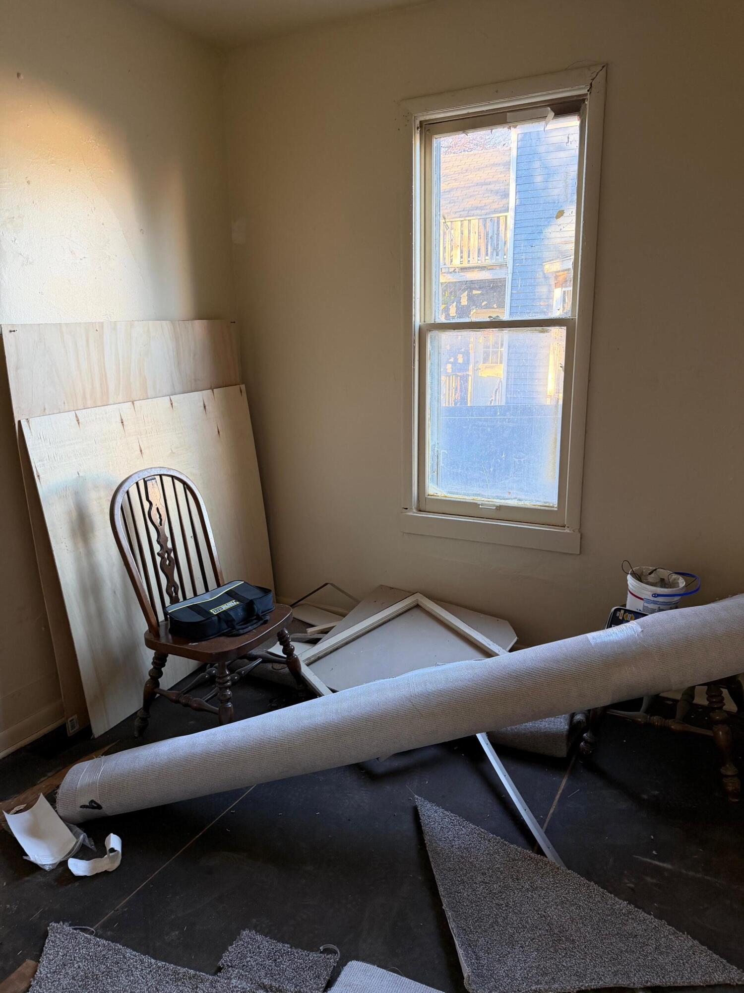 1636 South Memorial Drive Racine, WI 53403 - Photo 9 of 12 9